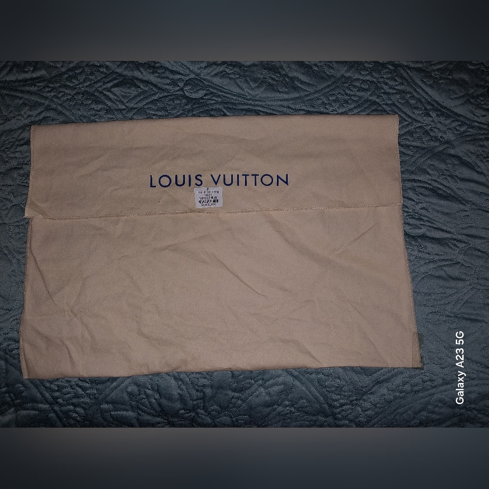 Dust cover/ purse